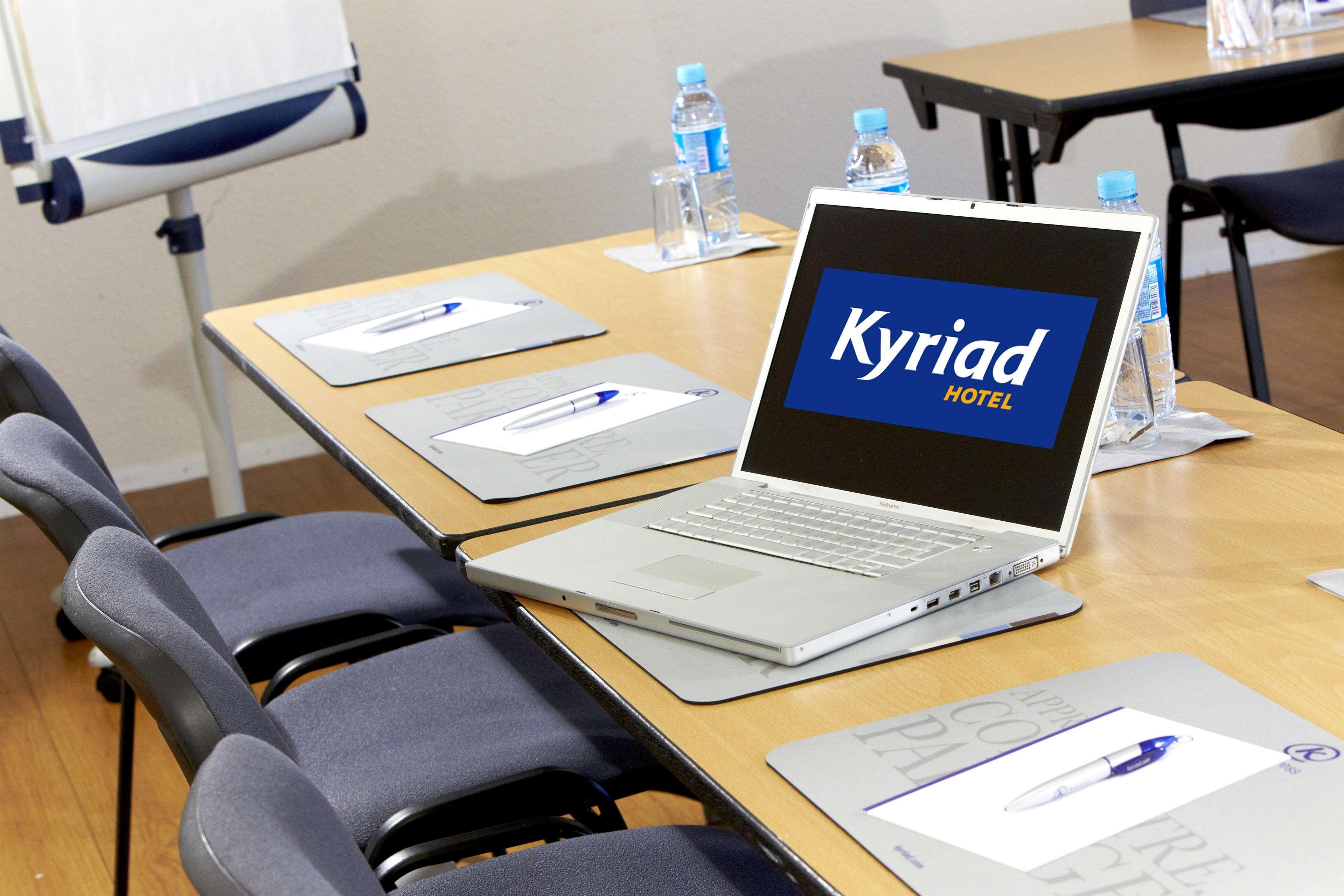 Kyriad Angers Sud Ponts-De-Ce เลส์-ปองต์-เดอ-เซ ภายนอก รูปภาพ