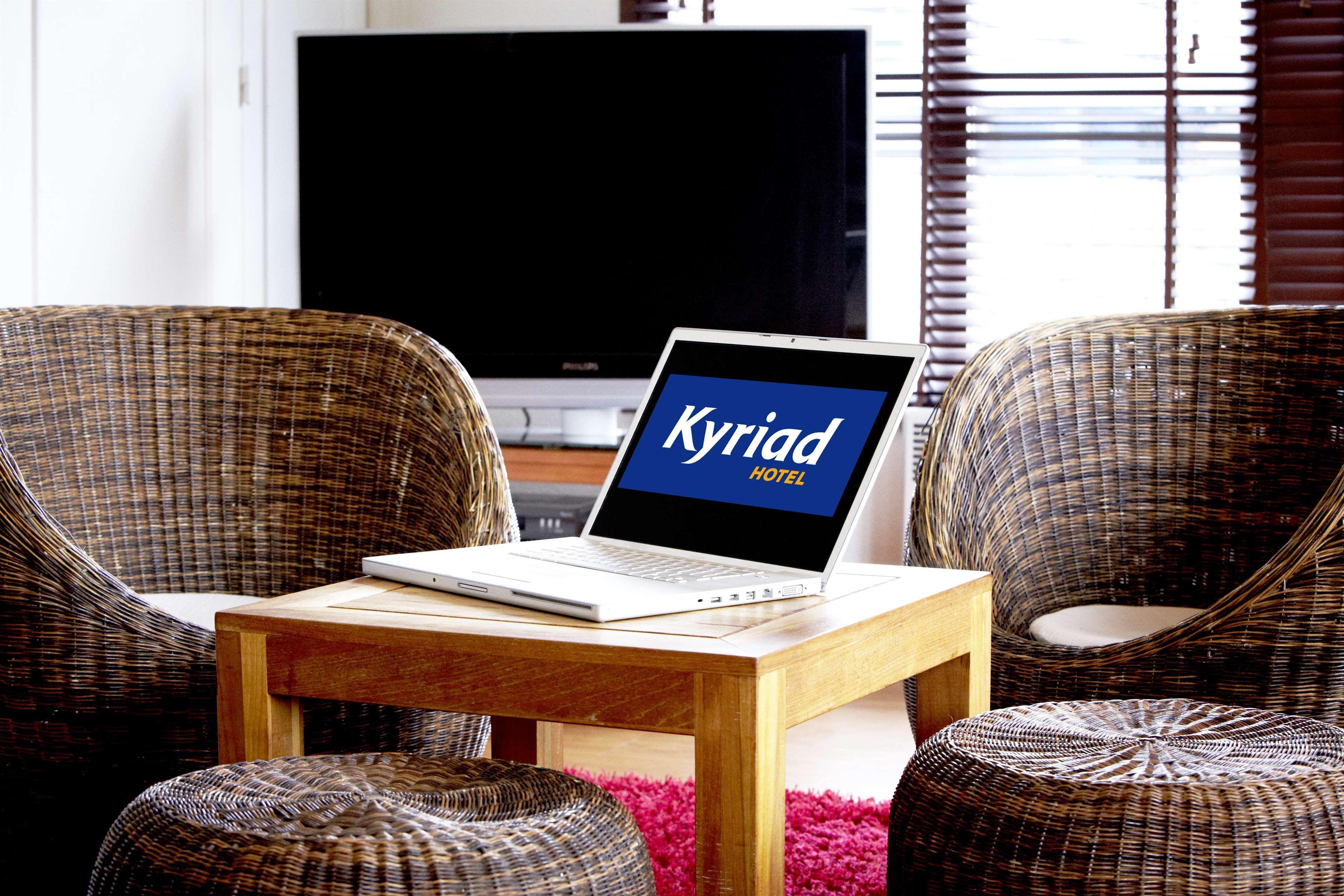 Kyriad Angers Sud Ponts-De-Ce เลส์-ปองต์-เดอ-เซ ภายนอก รูปภาพ